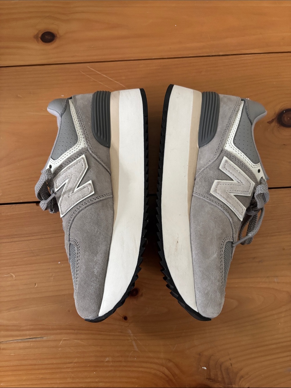 New Balance 574 Platforms - Picture 3 of 5